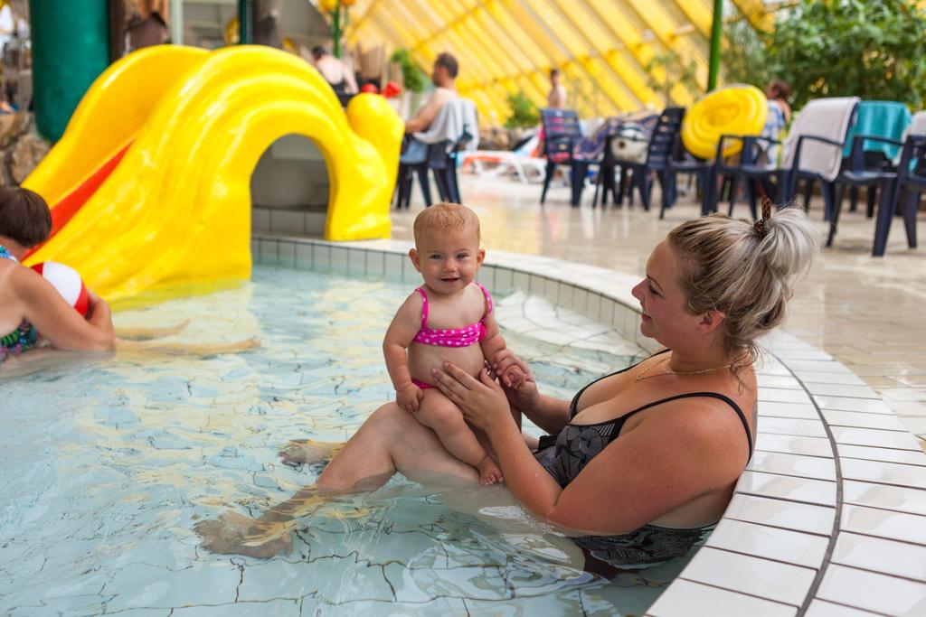 Oostappen Vakantiepark Hengelhoef Nv Resort Aan de Wolfsberg