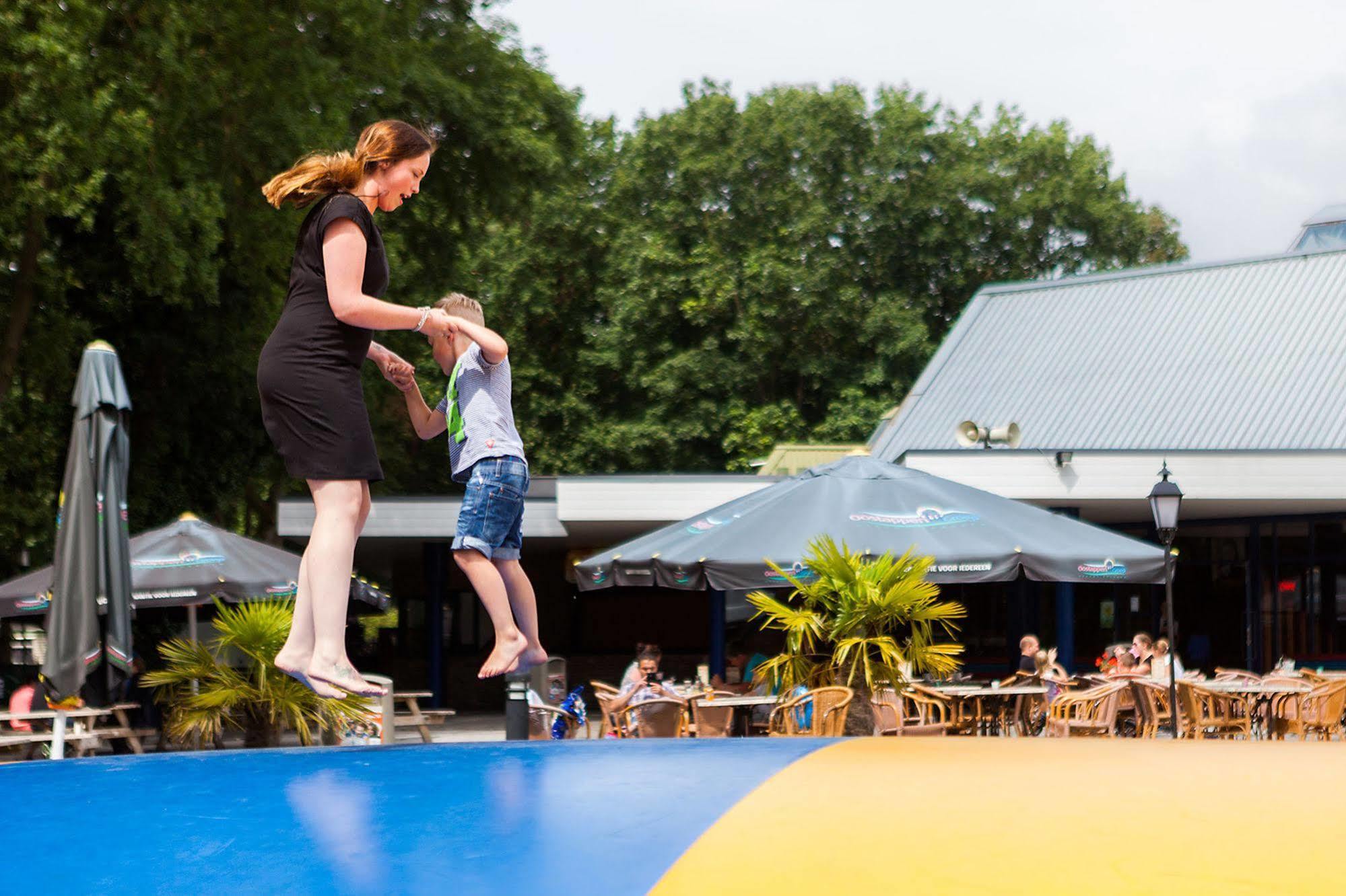 Resort Oostappen Vakantiepark Hengelhoef Nv 3*